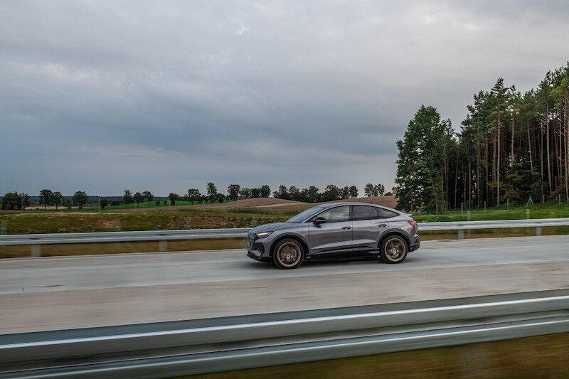 Audi Q4 Sportback e-tron - motion
