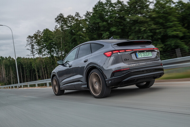Audi Q4 Sportback e-tron - motion