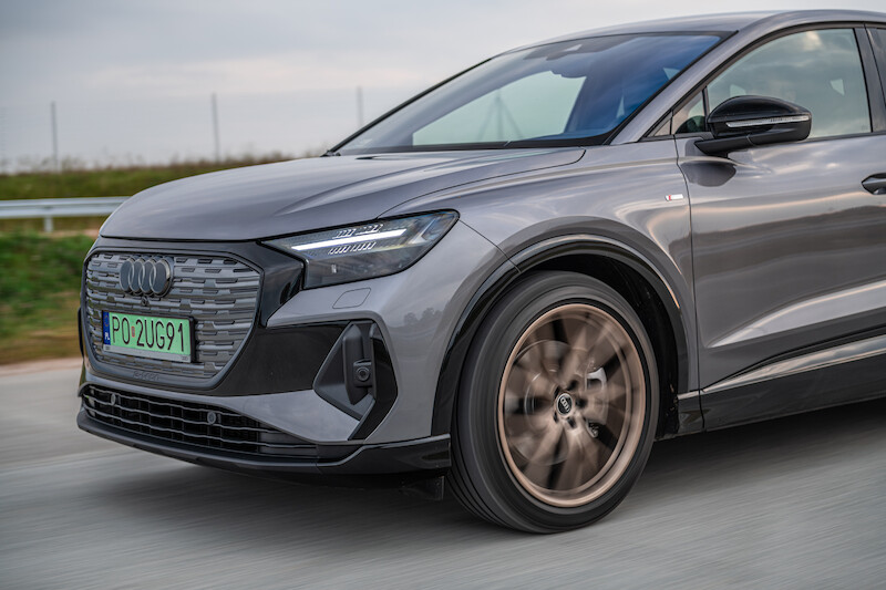 Audi Q4 Sportback e-tron - motion
