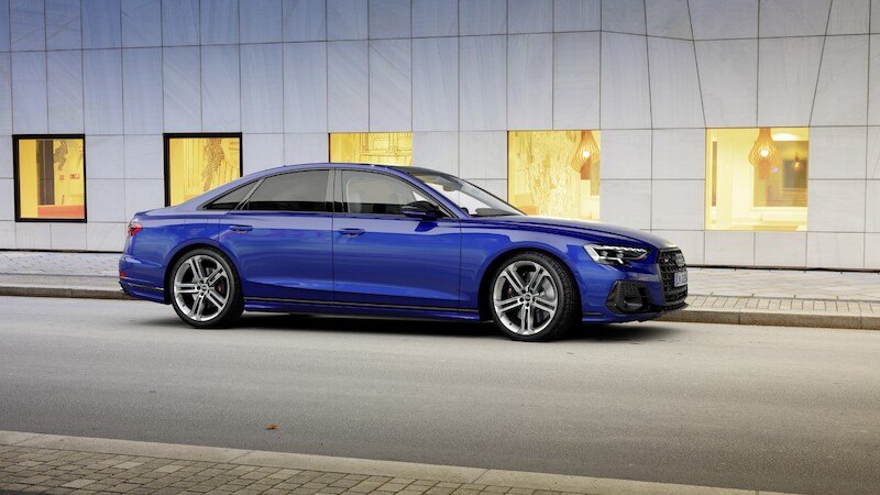 Audi S8