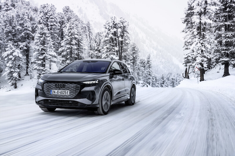 Elektromobilność zimą: inteligentne zarządzanie temperaturą w elektrycznych modelach Audi zapewnia odpowiedni zasięg i wydajność