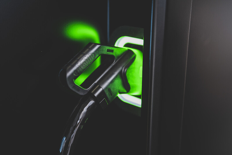 Pierwsza na świecie: start Audi charging hub - stacji szybkiego ładowania samochodów elektrycznych na terenach miejskich