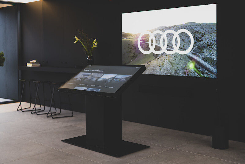 Pierwsza na świecie: start Audi charging hub - stacji szybkiego ładowania samochodów elektrycznych na terenach miejskich
