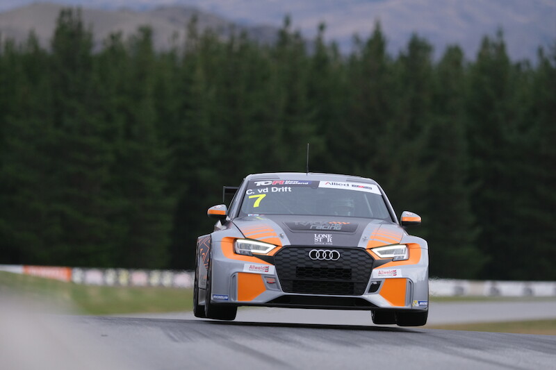 Audi RS 3 LMS po raz kolejny nagrodzone tytułem TCR Model of the Year