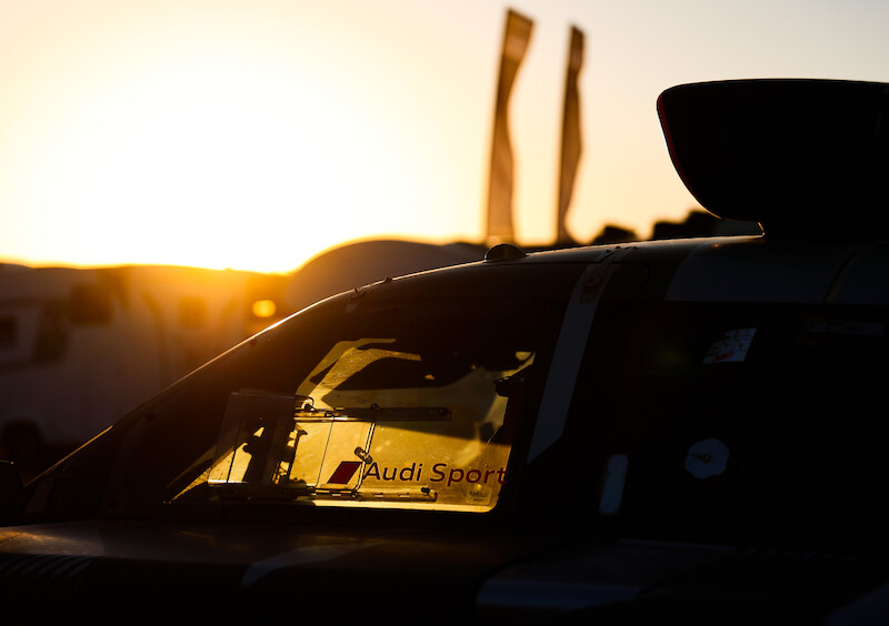 Audi RS Q e-tron na Rajdzie Dakar: udany start w nową erę czterech pierścieni
