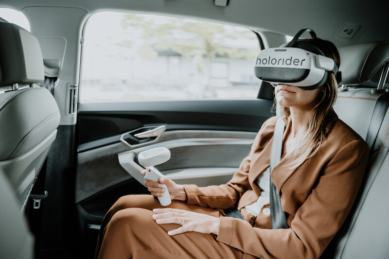 Już latem 2022 r. Audi stanie się pierwszym na świecie producentem z branży motoryzacyjnej, który przekształci samochód w platformę doświadczeń ze świata virtual reality