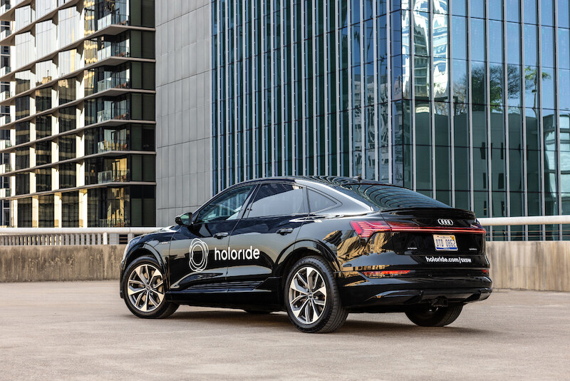 Już latem 2022 r. Audi stanie się pierwszym na świecie producentem z branży motoryzacyjnej, który przekształci samochód w platformę doświadczeń ze świata virtual reality