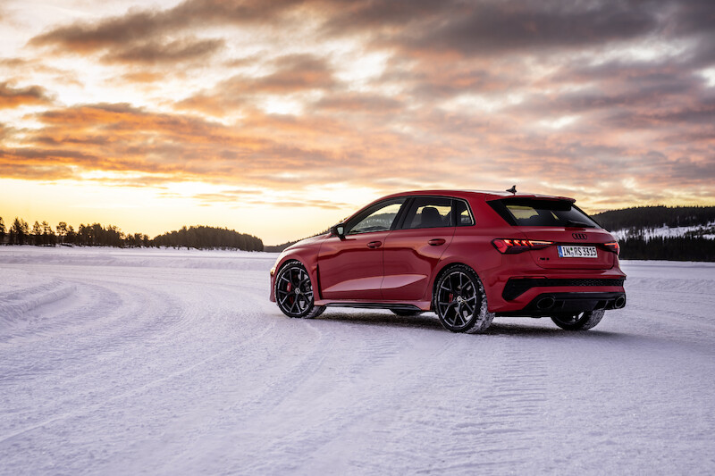 Audi RS 3: taniec na śniegu