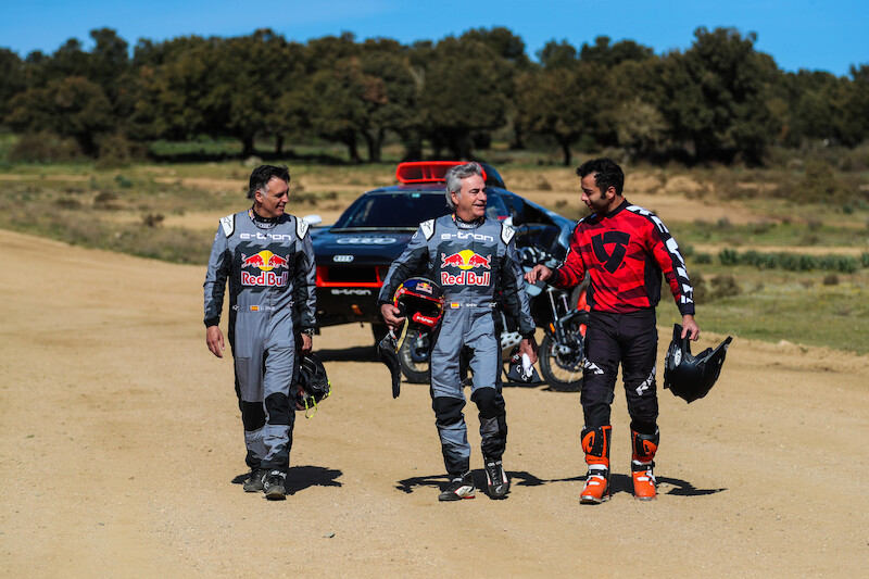Podwójna premiera: Audi, Ducati i wspólna off-roadowa impreza