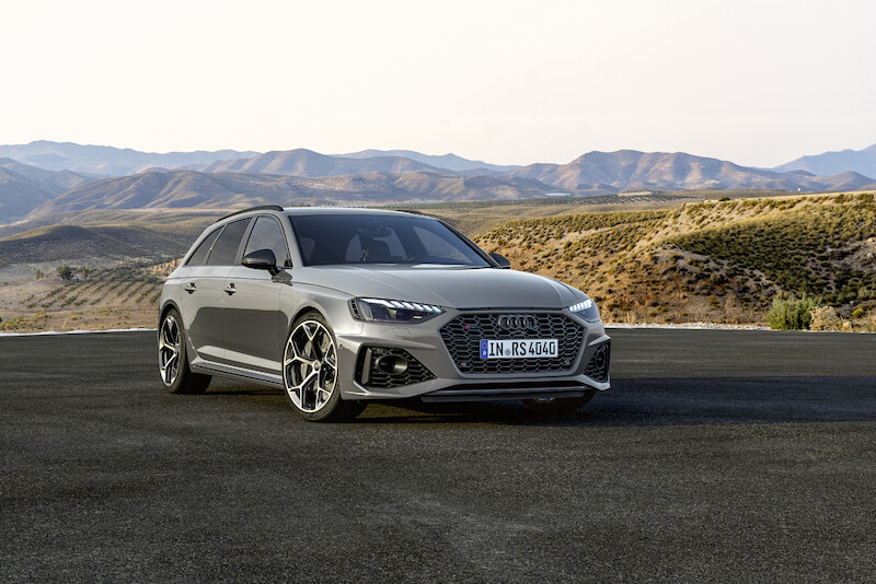 Emocje na najwyższych obrotach: nowe pakiety Competition dla Audi RS 4 Avant i Audi RS 5