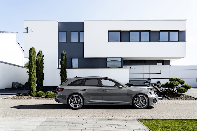 Emocje na najwyższych obrotach: nowe pakiety Competition dla Audi RS 4 Avant i Audi RS 5