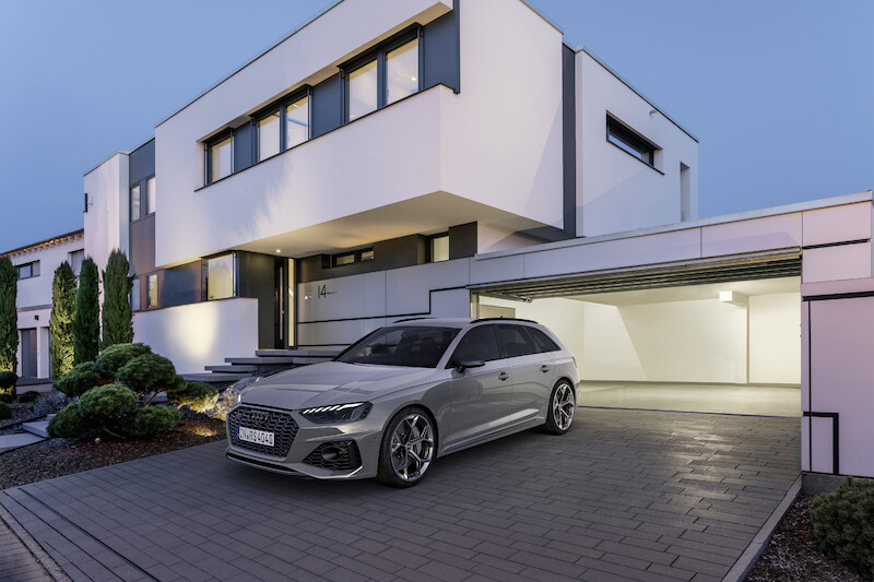 Emocje na najwyższych obrotach: nowe pakiety Competition dla Audi RS 4 Avant i Audi RS 5