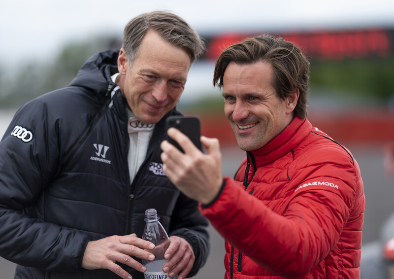 Audi triumfuje w jubileuszowym 24-godzinnym wyścigu na Nürburgring