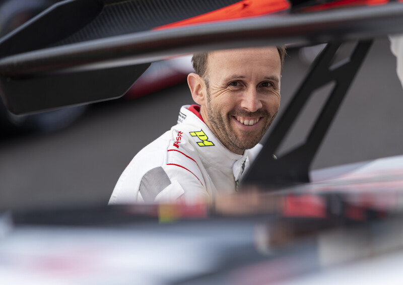 Audi triumfuje w jubileuszowym 24-godzinnym wyścigu na Nürburgring
