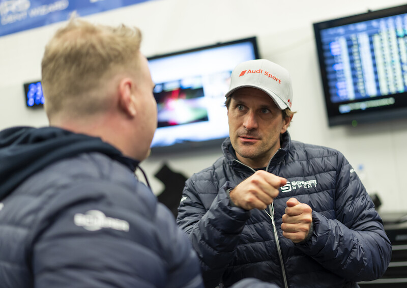 Audi triumfuje w jubileuszowym 24-godzinnym wyścigu na Nürburgring