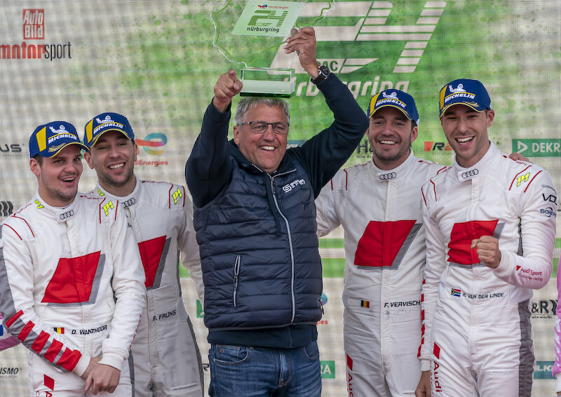Audi triumfuje w jubileuszowym 24-godzinnym wyścigu na Nürburgring
