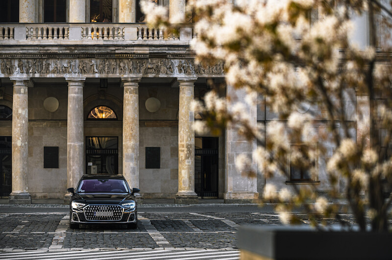 Audi A8
