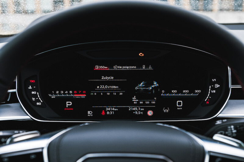 Audi S8