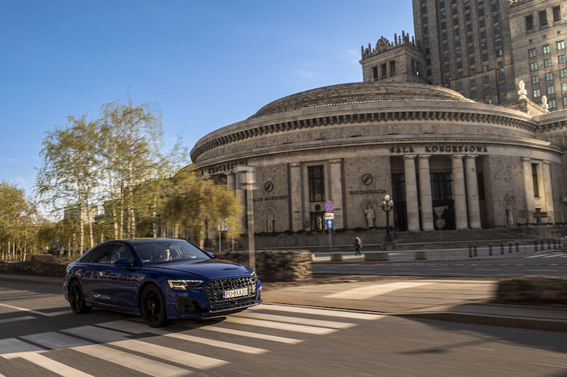 Audi S8