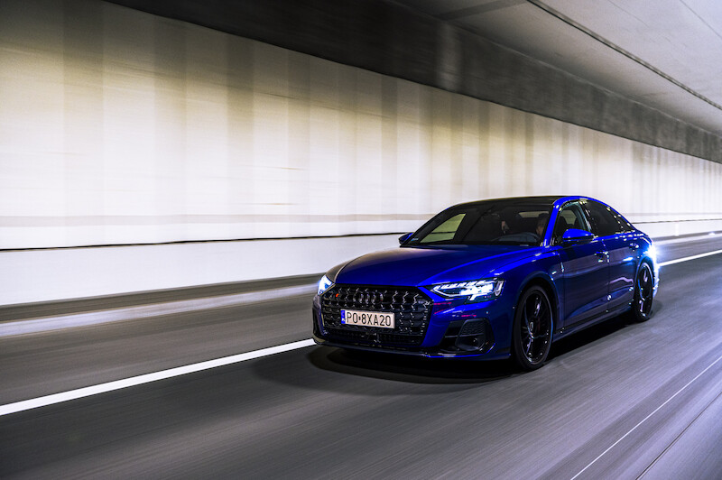 Audi S8