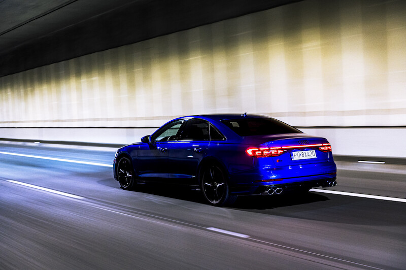 Audi S8