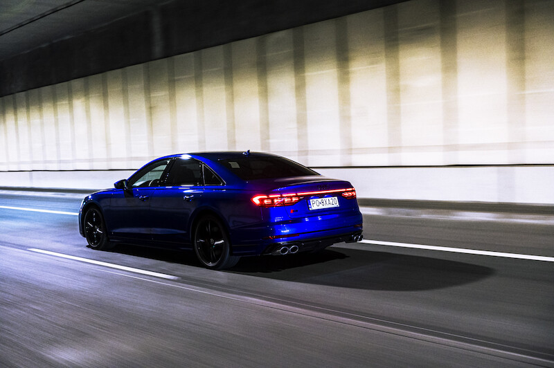 Audi S8