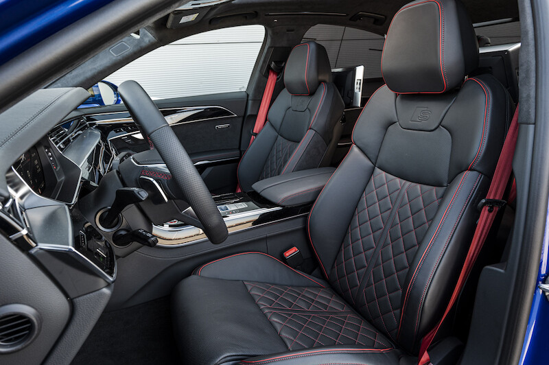 Audi S8