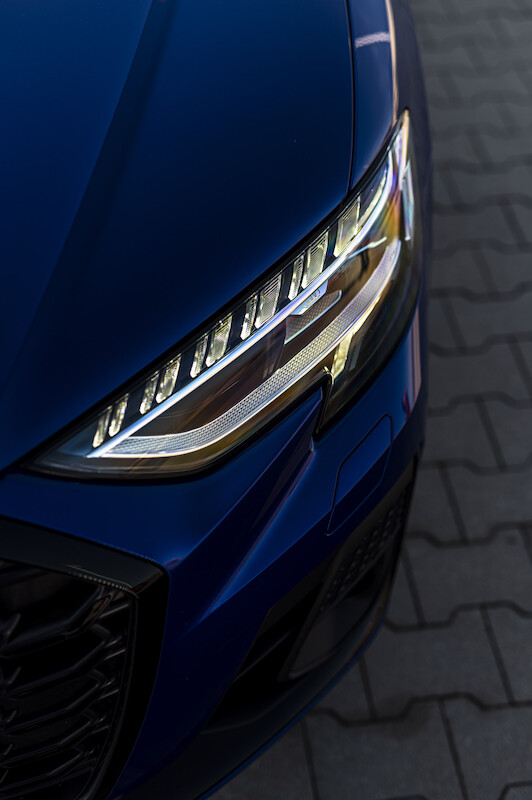 Audi S8