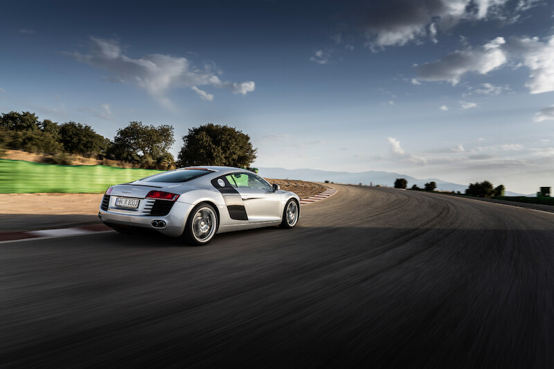 Najwyższe osiągi w swej najczystszej formie: Nowe Audi R8 Coupé V10 GT RWD