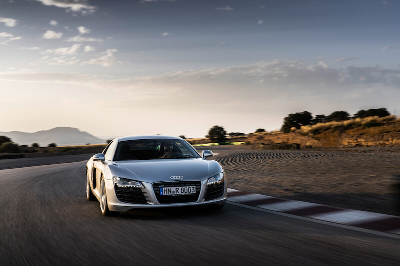 Najwyższe osiągi w swej najczystszej formie: Nowe Audi R8 Coupé V10 GT RWD