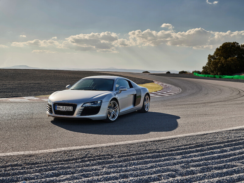 Najwyższe osiągi w swej najczystszej formie: Nowe Audi R8 Coupé V10 GT RWD