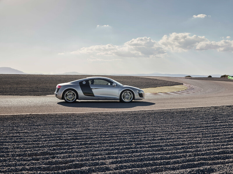 Najwyższe osiągi w swej najczystszej formie: Nowe Audi R8 Coupé V10 GT RWD