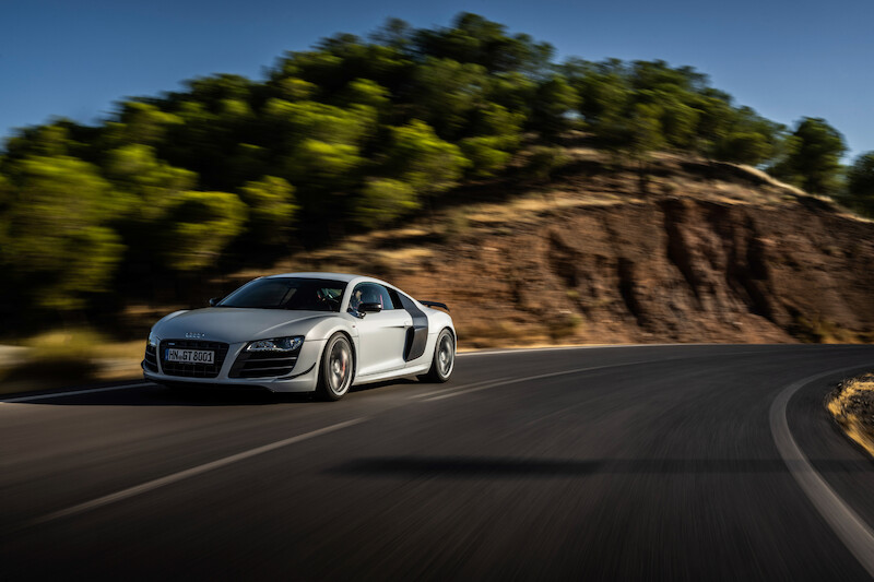Najwyższe osiągi w swej najczystszej formie: Nowe Audi R8 Coupé V10 GT RWD