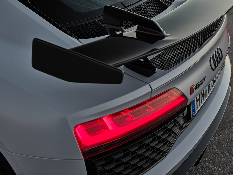 Najwyższe osiągi w swej najczystszej formie: Nowe Audi R8 Coupé V10 GT RWD