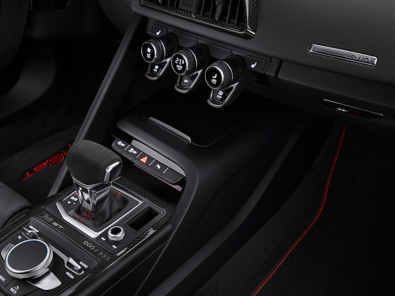Najwyższe osiągi w swej najczystszej formie: Nowe Audi R8 Coupé V10 GT RWD