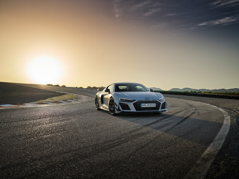 Najwyższe osiągi w swej najczystszej formie: Nowe Audi R8 Coupé V10 GT RWD