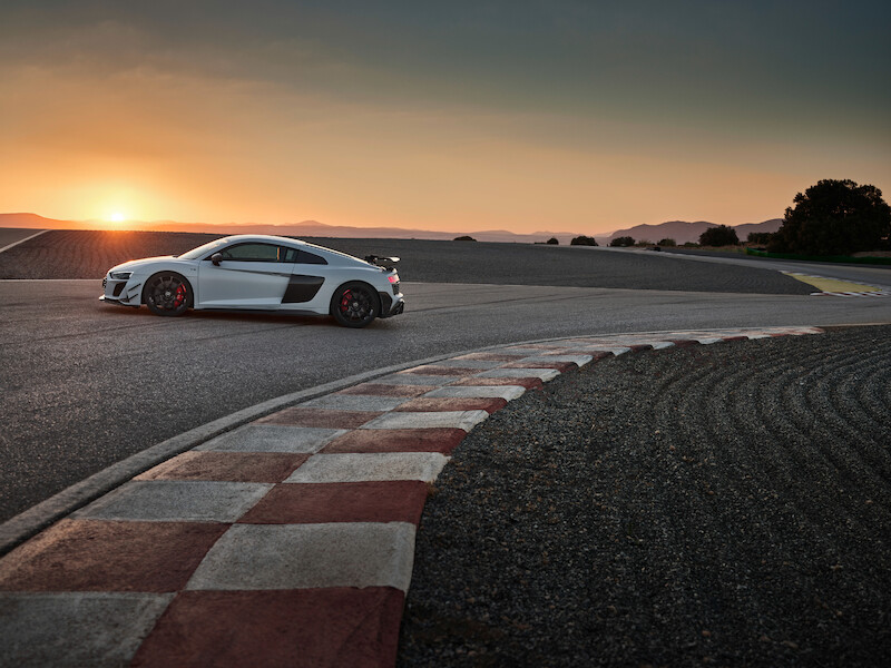 Najwyższe osiągi w swej najczystszej formie: Nowe Audi R8 Coupé V10 GT RWD