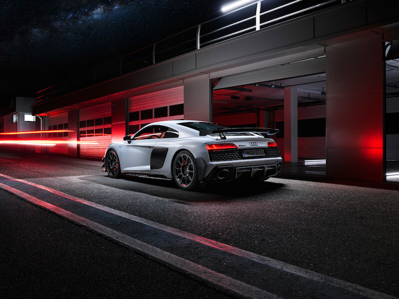 Najwyższe osiągi w swej najczystszej formie: Nowe Audi R8 Coupé V10 GT RWD