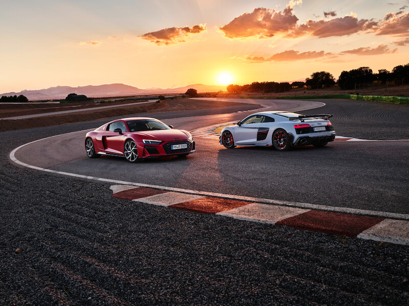 Najwyższe osiągi w swej najczystszej formie: Nowe Audi R8 Coupé V10 GT RWD
