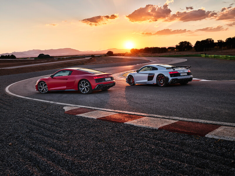 Najwyższe osiągi w swej najczystszej formie: Nowe Audi R8 Coupé V10 GT RWD