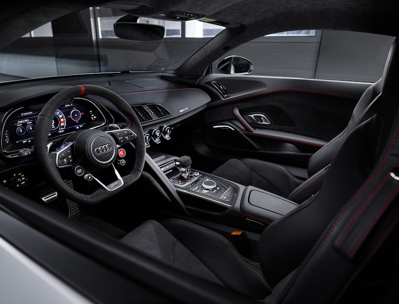 Najwyższe osiągi w swej najczystszej formie: Nowe Audi R8 Coupé V10 GT RWD