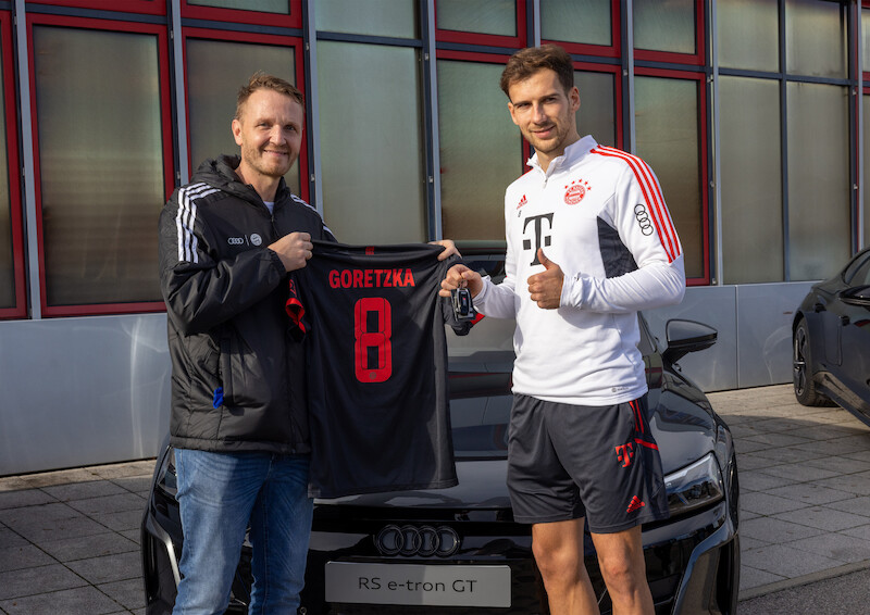 W pełni elektryczne modele Audi dla piłkarzy i działaczy FC Bayern Monachium