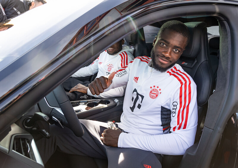 W pełni elektryczne modele Audi dla piłkarzy i działaczy FC Bayern Monachium