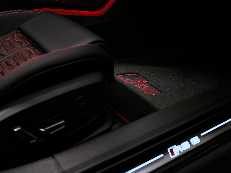 Dynamiczny napęd i ekspresyjny design: Audi RS 6 Avant performance i RS 7 Sportback performance