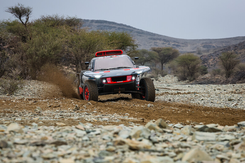 Wysoka motywacja: Team Audi Sport wkracza w drugą połowę Rajdu Dakar 2023