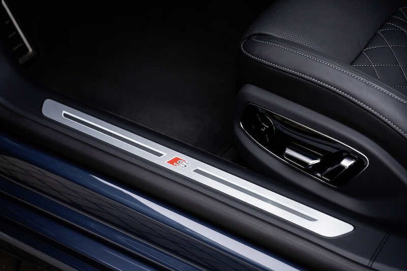 Audi A8 TFSI e