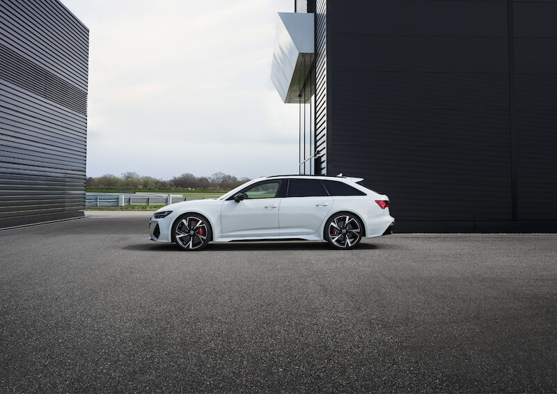 &#8220;Czerwony Romb&#8221; w &#8220;Zielonym Piekle&#8221;: 40 lat Audi Sport GmbH i specjalny występ na Nürburgring