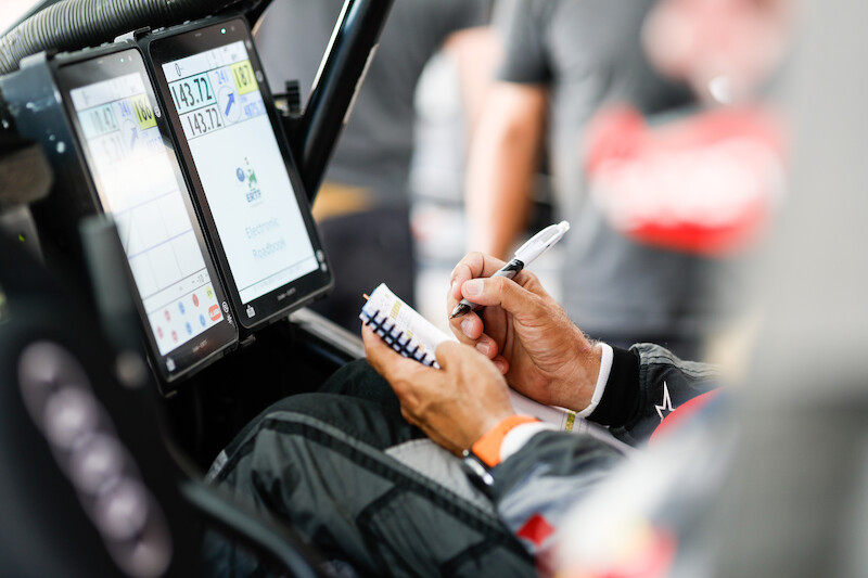 Spójna analiza przyczyn źródłowych podczas testów dakarowego samochodu Audi Sport