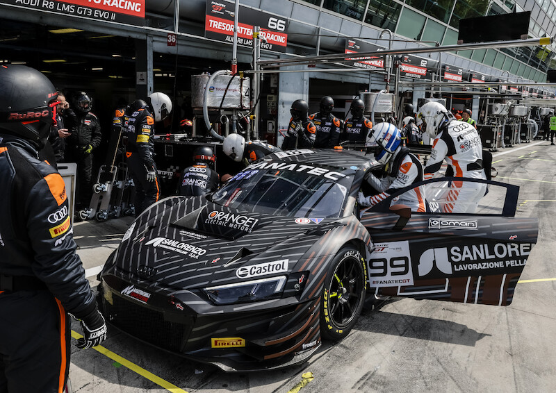 Audi gotowe na największy w roku wyścig klasy GT3: trzynaście Audi R8 LMS wystawionych w stawce 24-godzinnego wyścigu w Spa