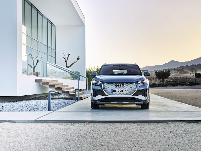 Elektryczne, wydajne i naładowane emocjami: Najważniejsze fakty o Audi Q4 e-tron i Q4 Sportback e-tron